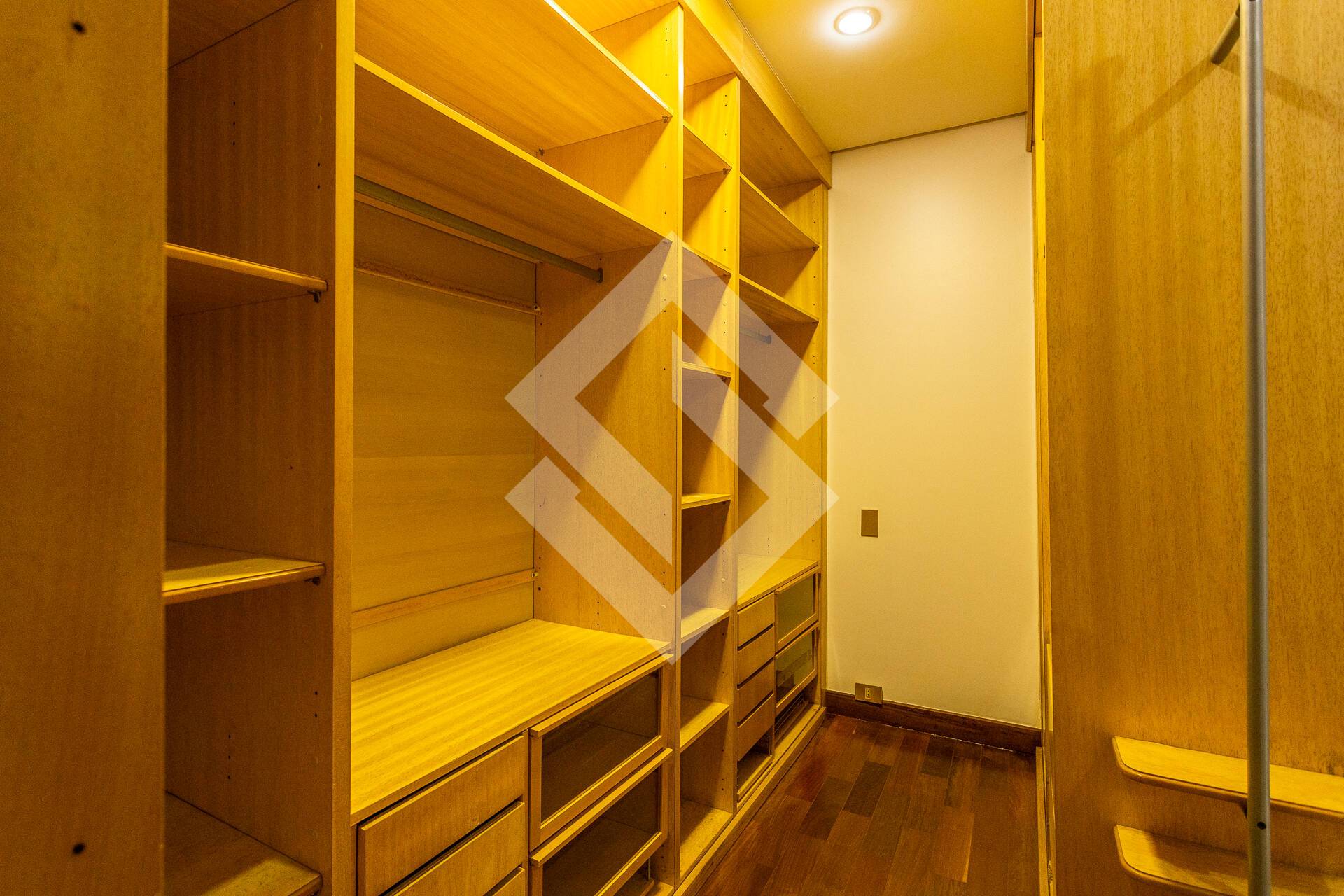 Casa, 4 quartos, 750 m² - Foto 57