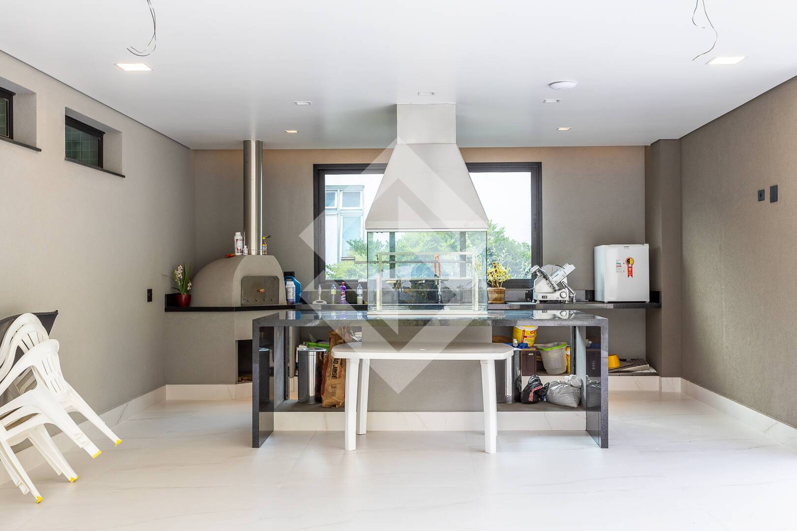 Casa, 4 quartos, 1305 m² - Foto 8