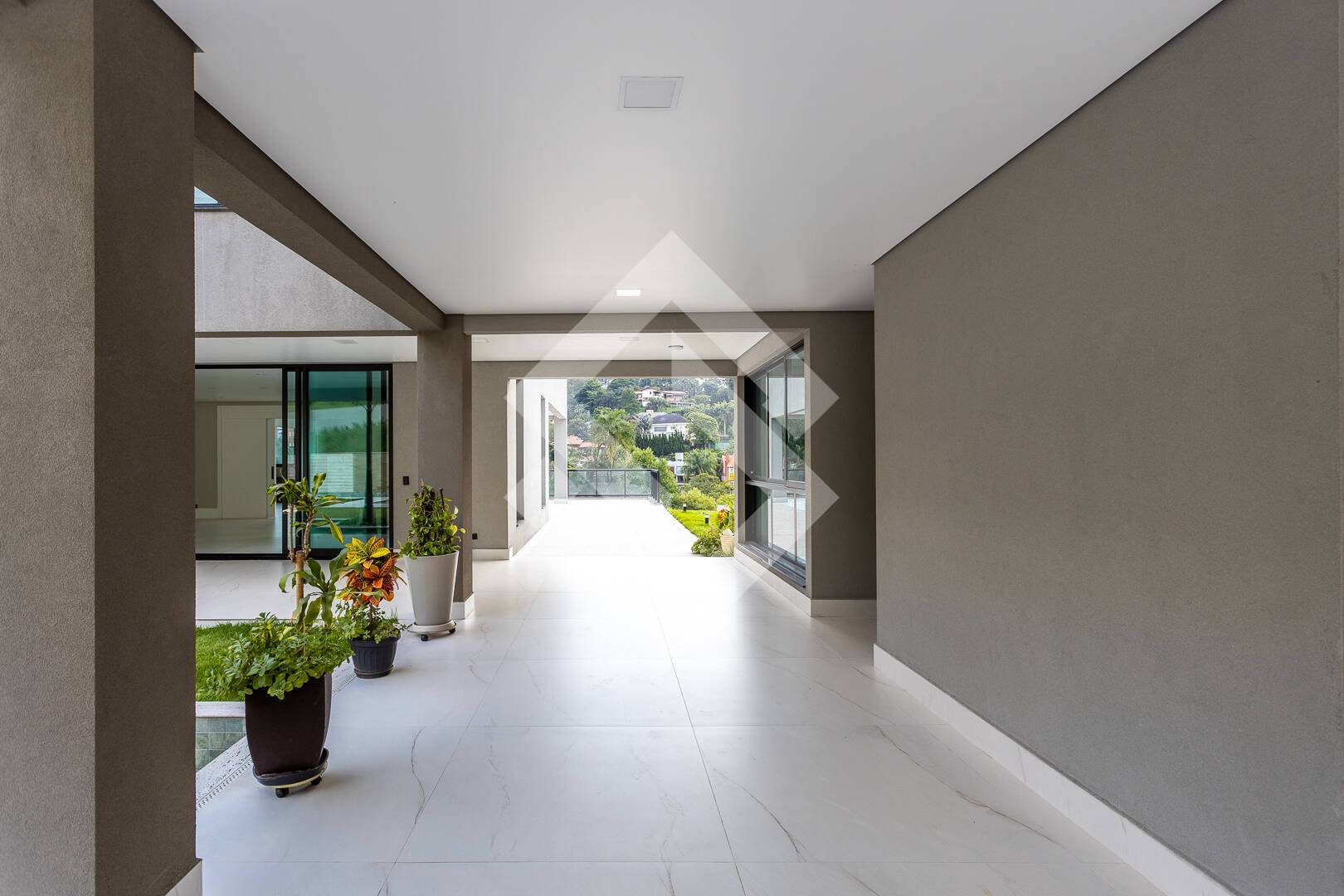 Casa, 4 quartos, 1305 m² - Foto 10