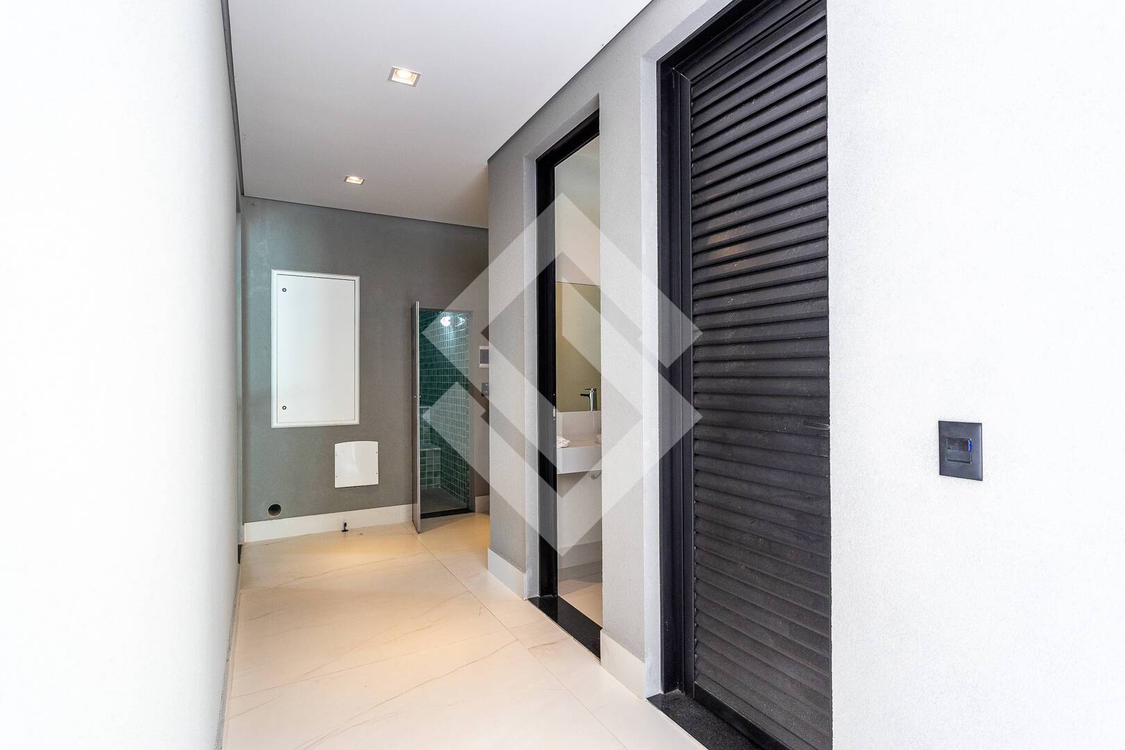 Casa, 4 quartos, 1305 m² - Foto 23