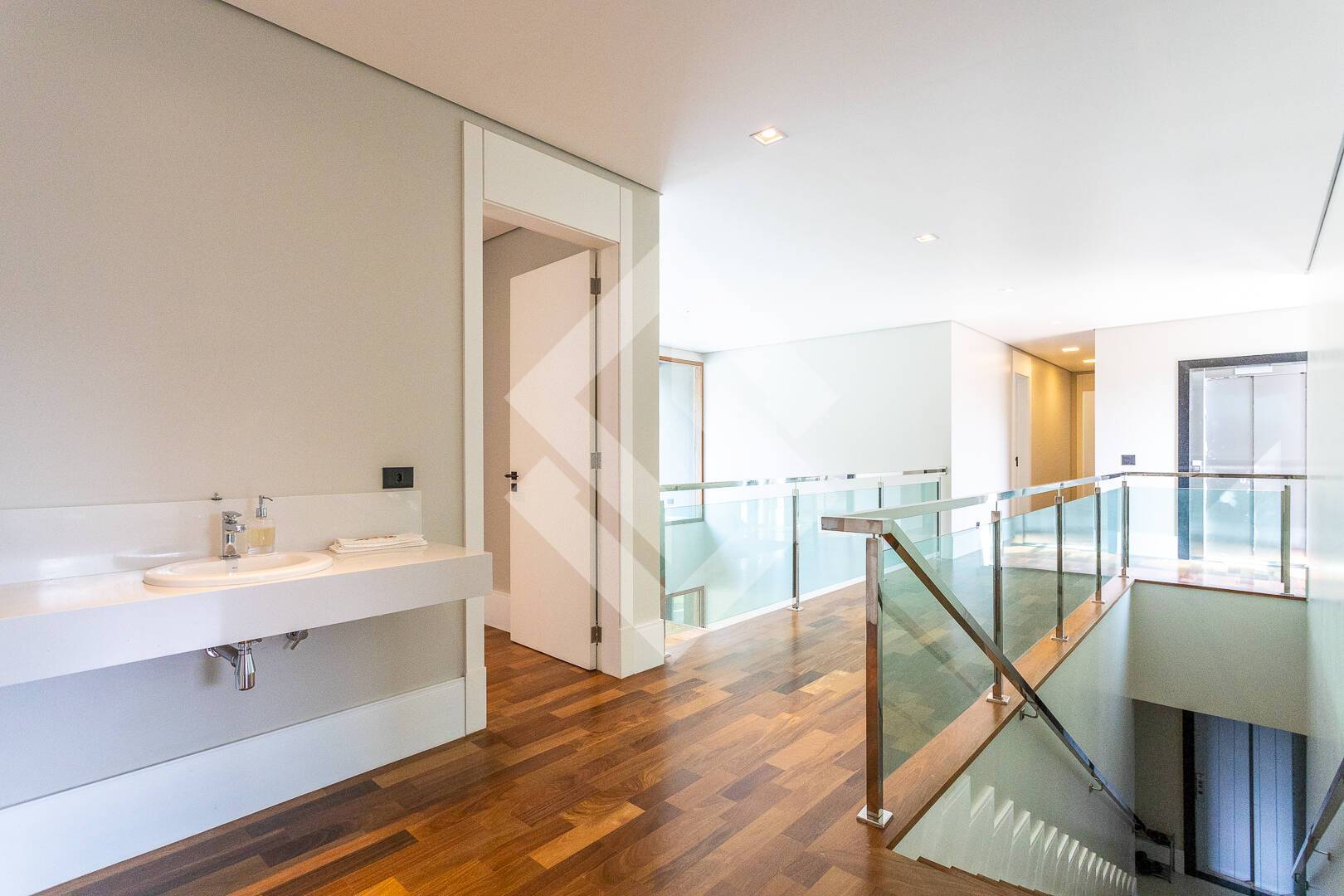 Casa, 4 quartos, 1305 m² - Foto 27