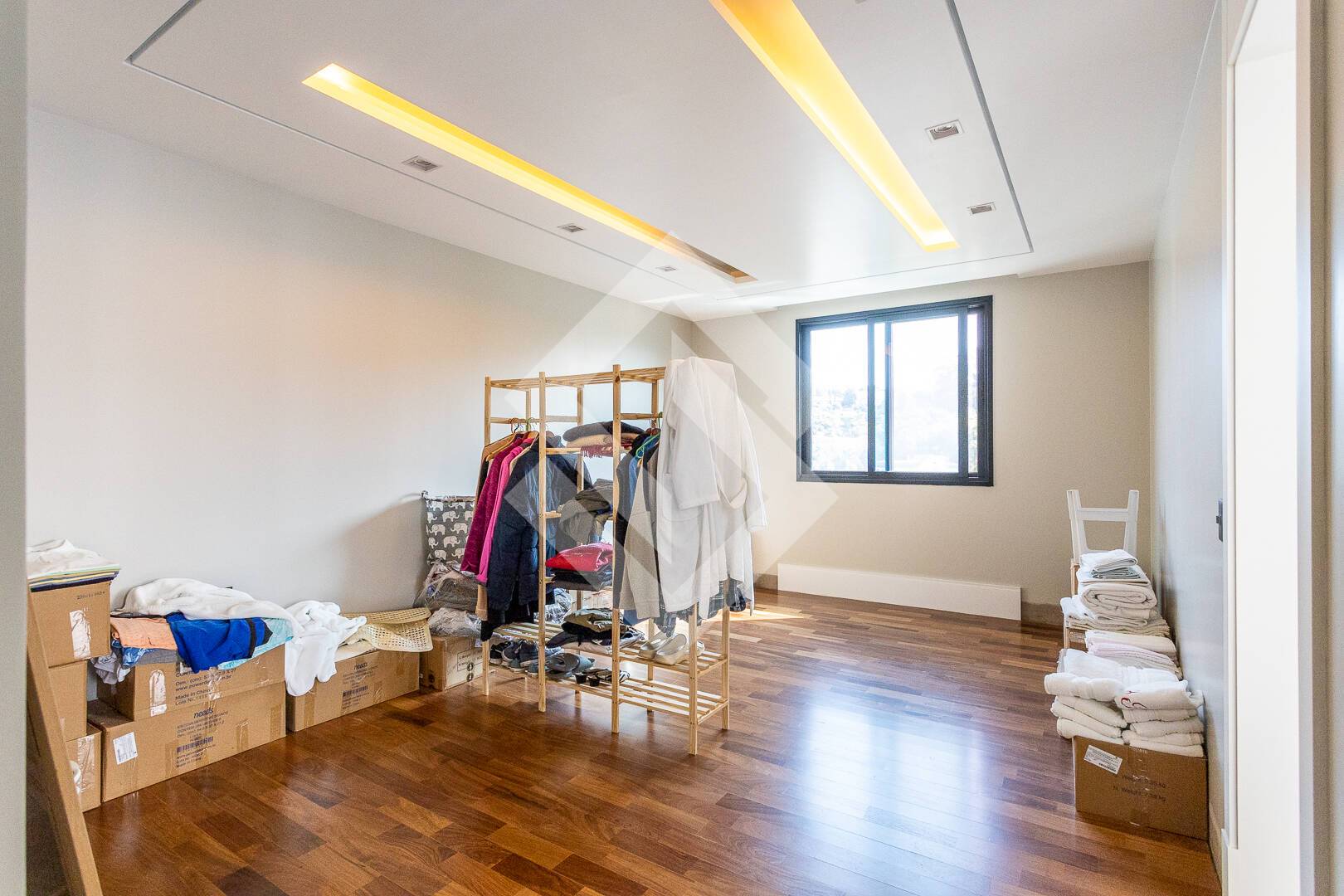 Casa, 4 quartos, 1305 m² - Foto 29