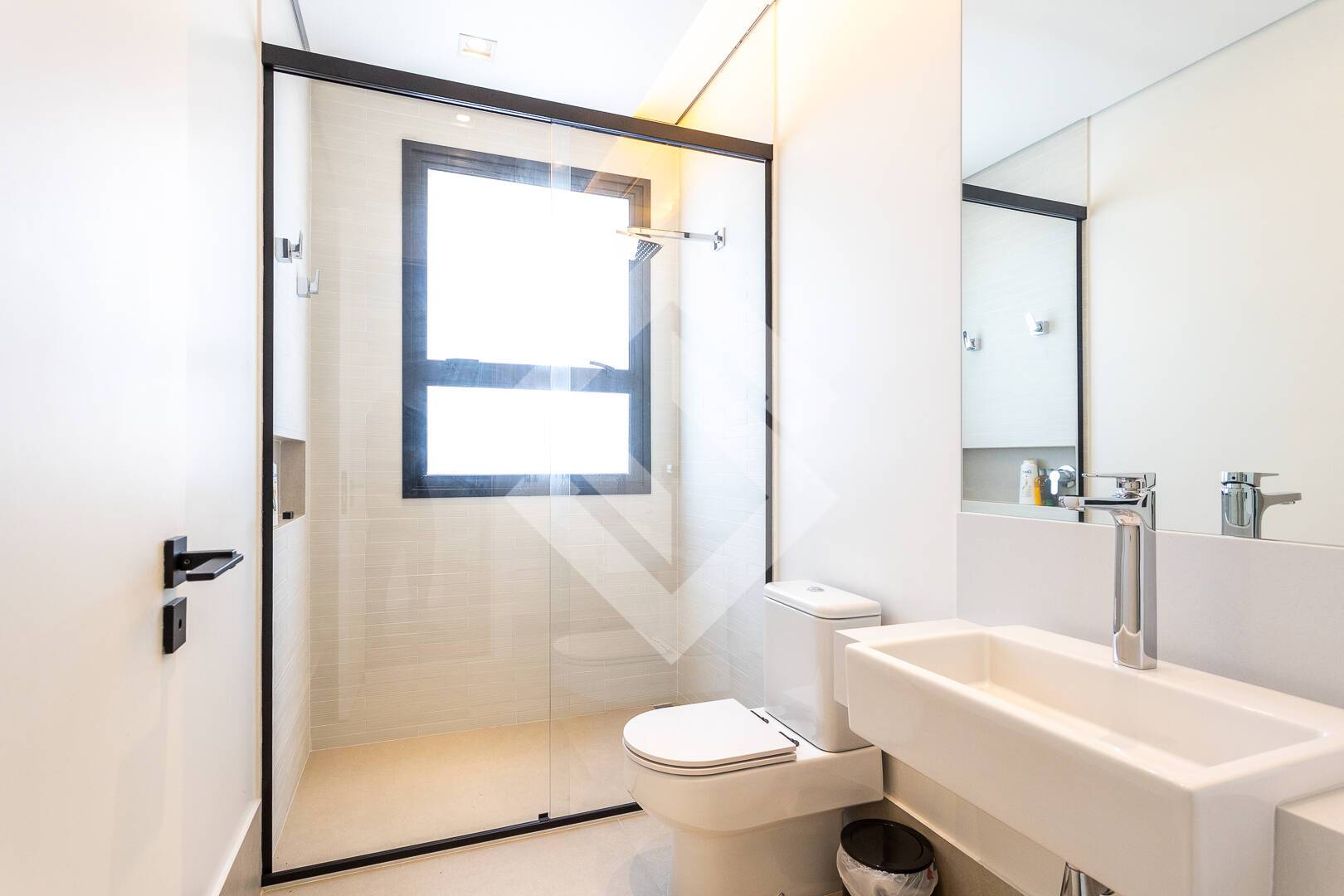 Casa, 4 quartos, 1305 m² - Foto 36