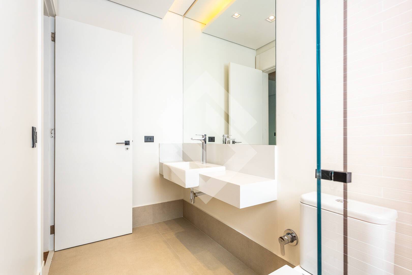 Casa, 4 quartos, 1305 m² - Foto 40