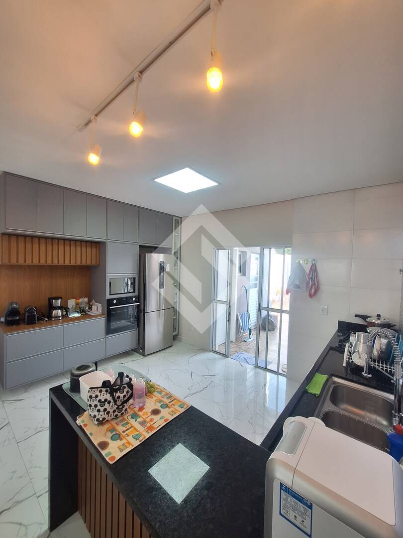 Casa, 2 quartos, 128 m² - Foto 19