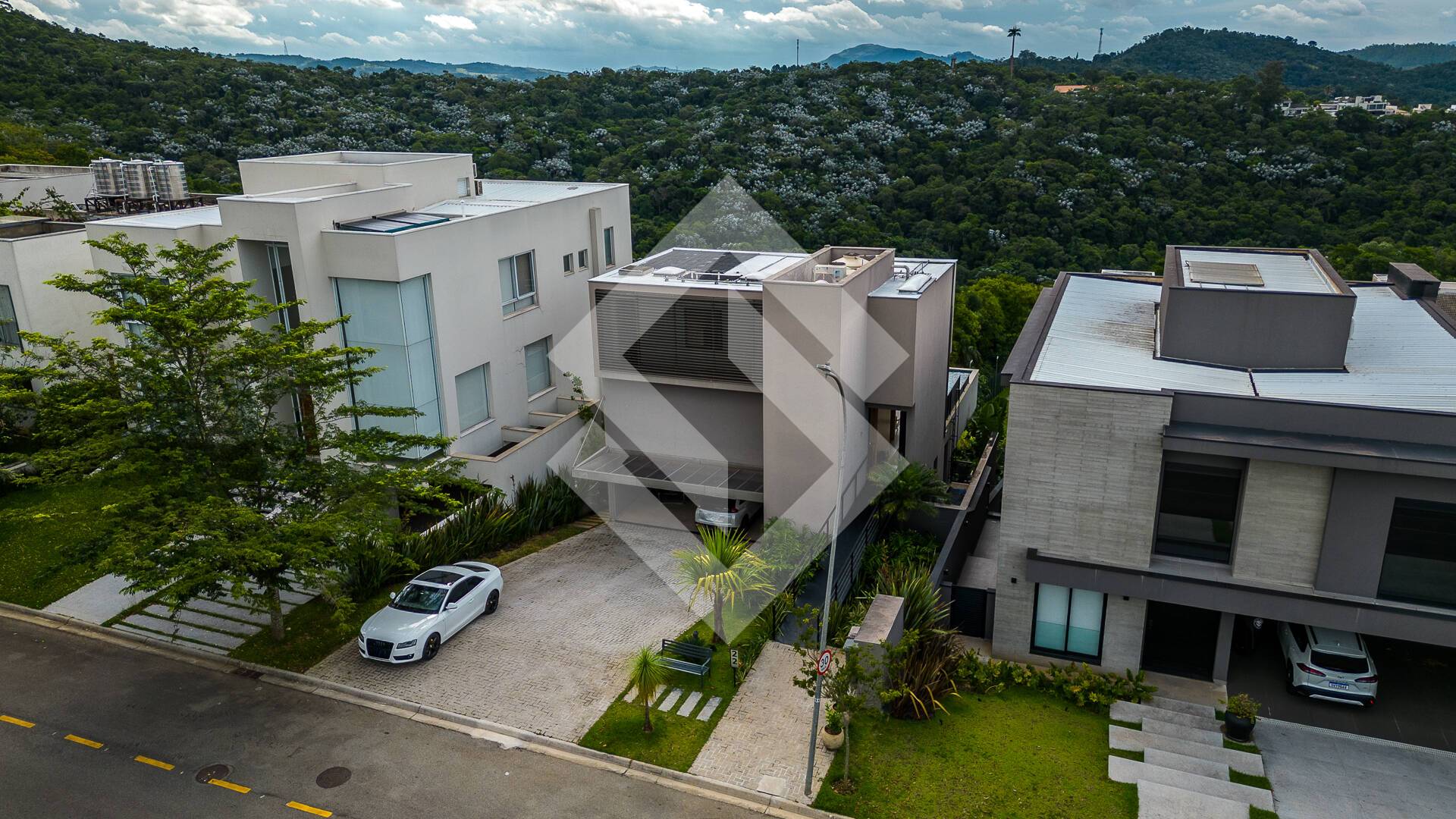 Casa, 4 quartos, 303 m² - Foto 42