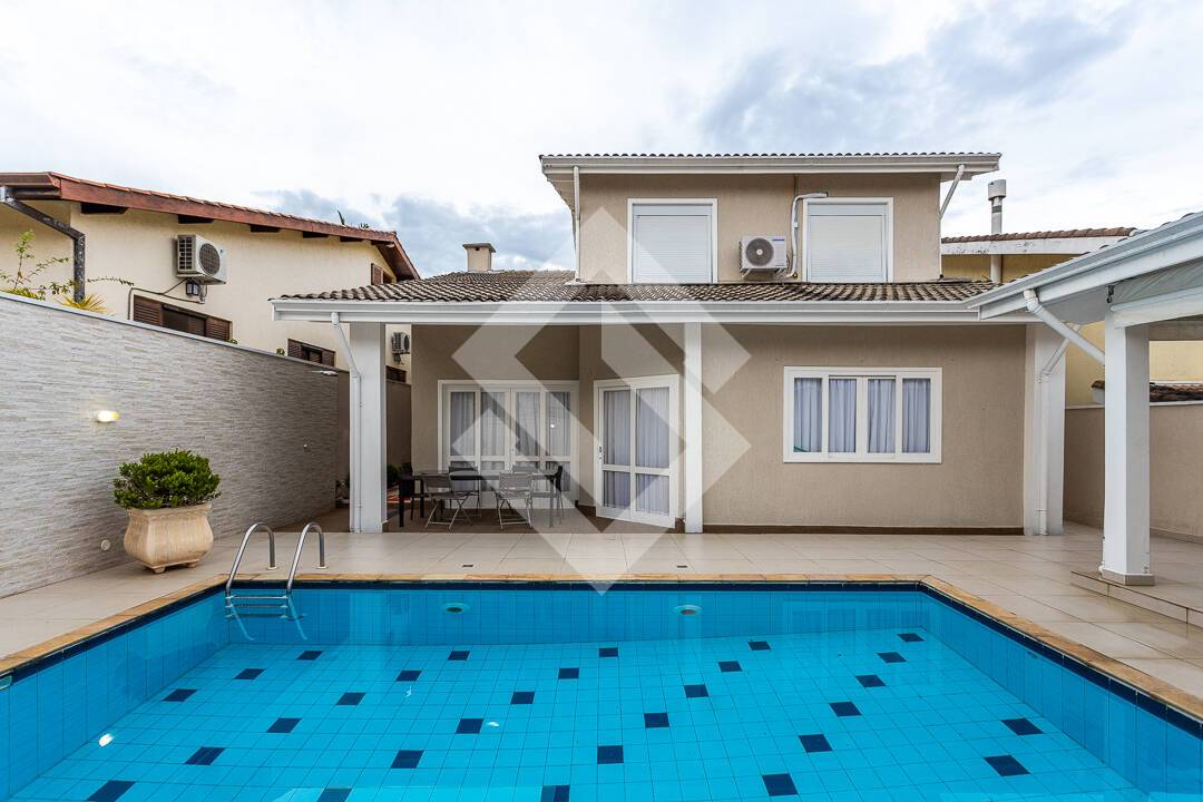 Casa, 5 quartos, 280 m² - Foto 4