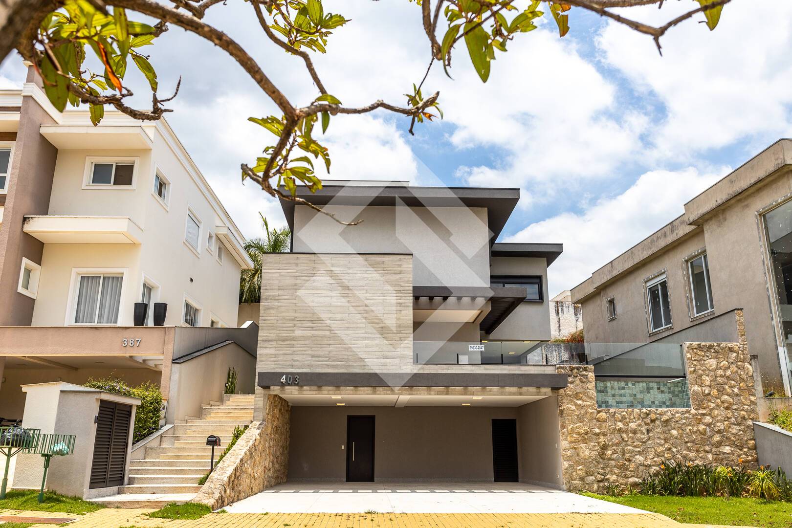 Casa, 4 quartos, 367 m² - Foto 2