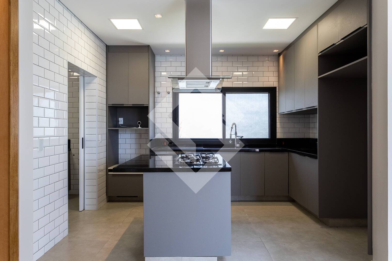 Casa, 4 quartos, 367 m² - Foto 13