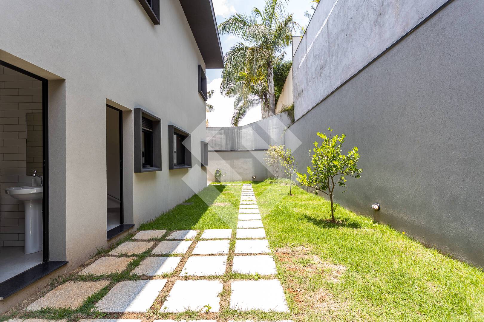 Casa, 4 quartos, 367 m² - Foto 24