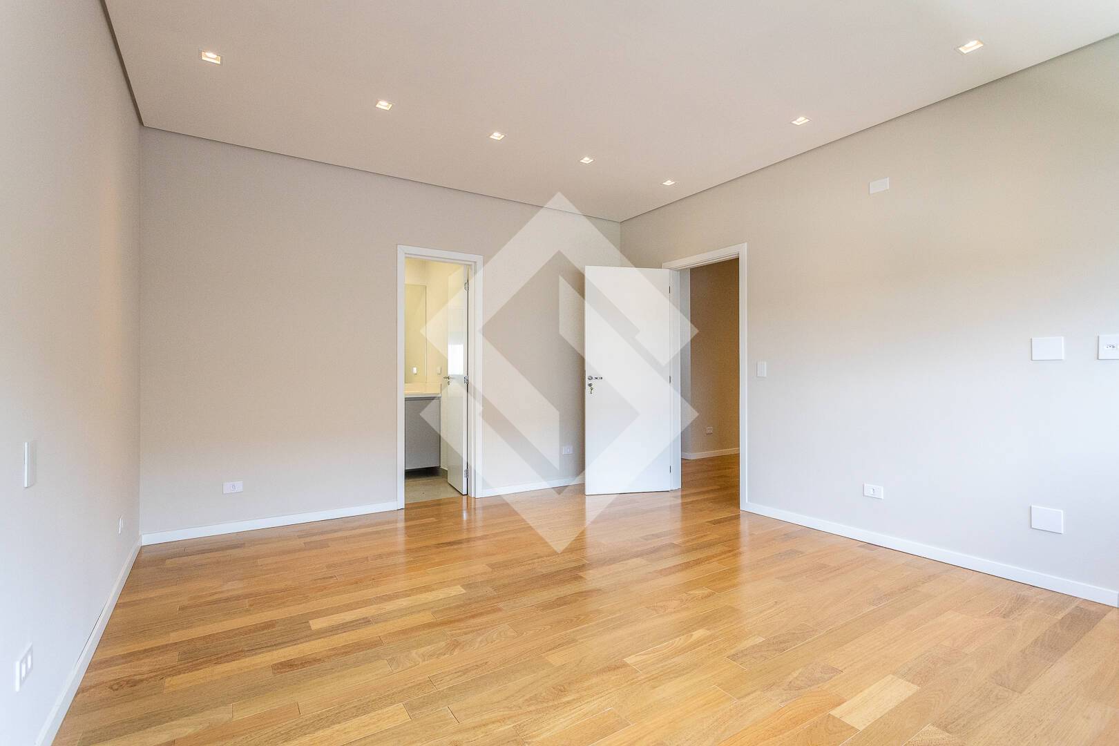 Casa, 4 quartos, 367 m² - Foto 40