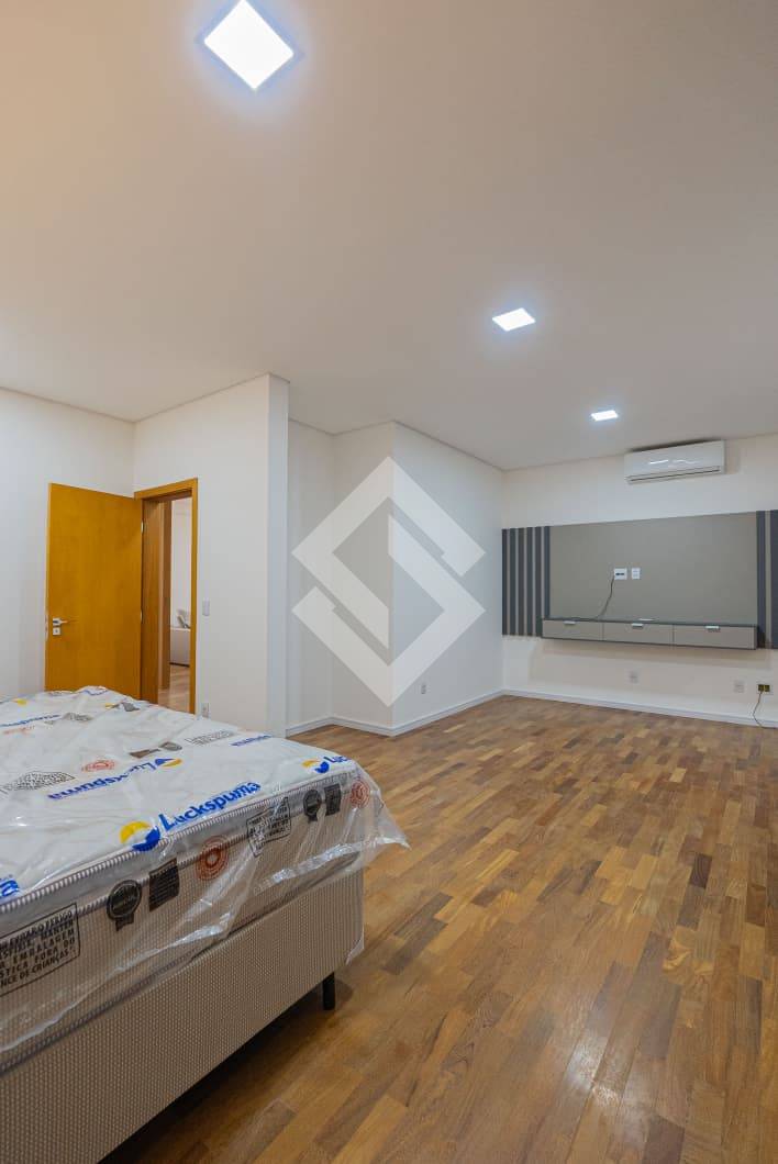 Casa, 6 quartos, 1700 m² - Foto 5