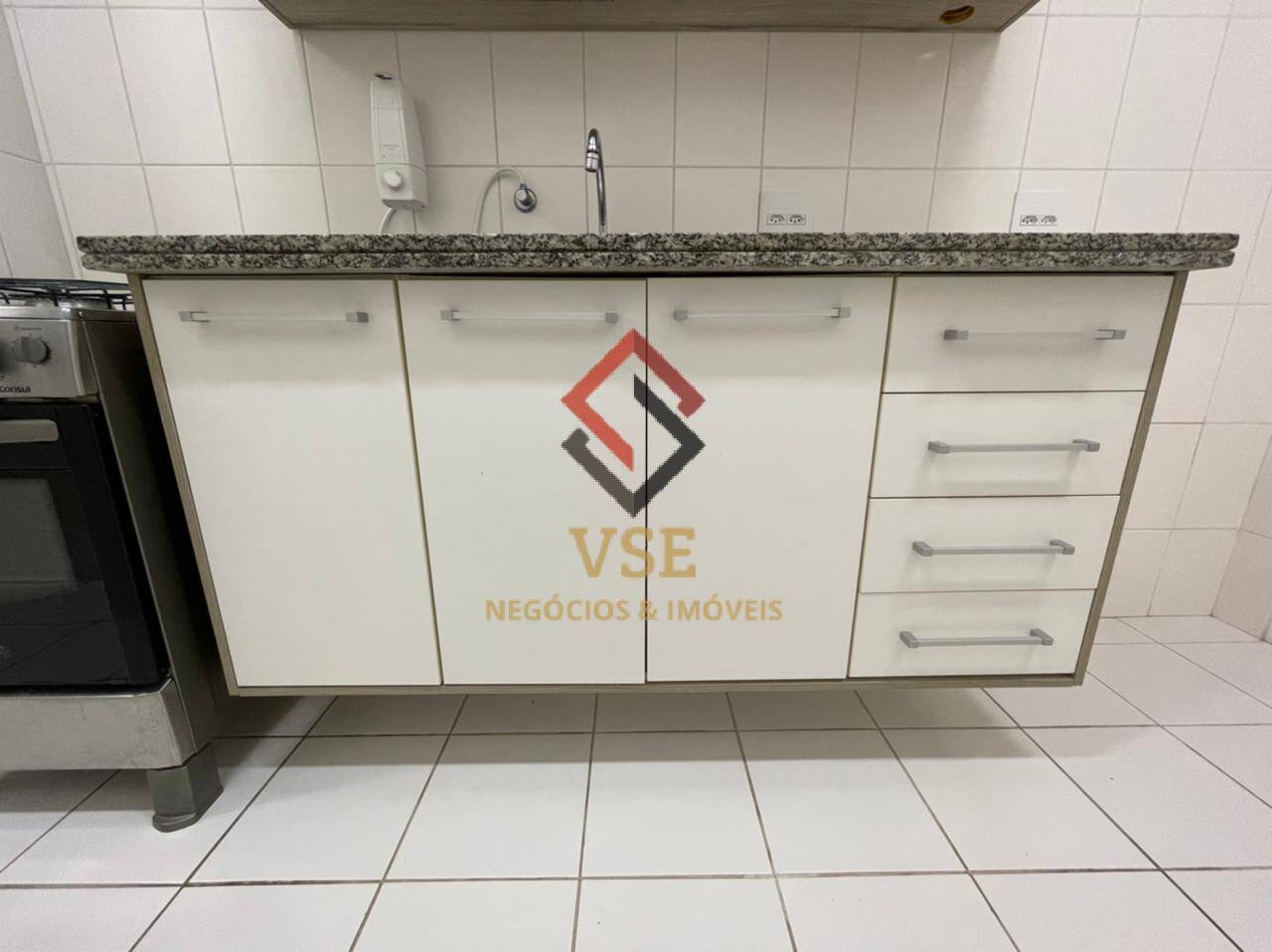 Apartamento à venda com 2 quartos, 60m² - Foto 7