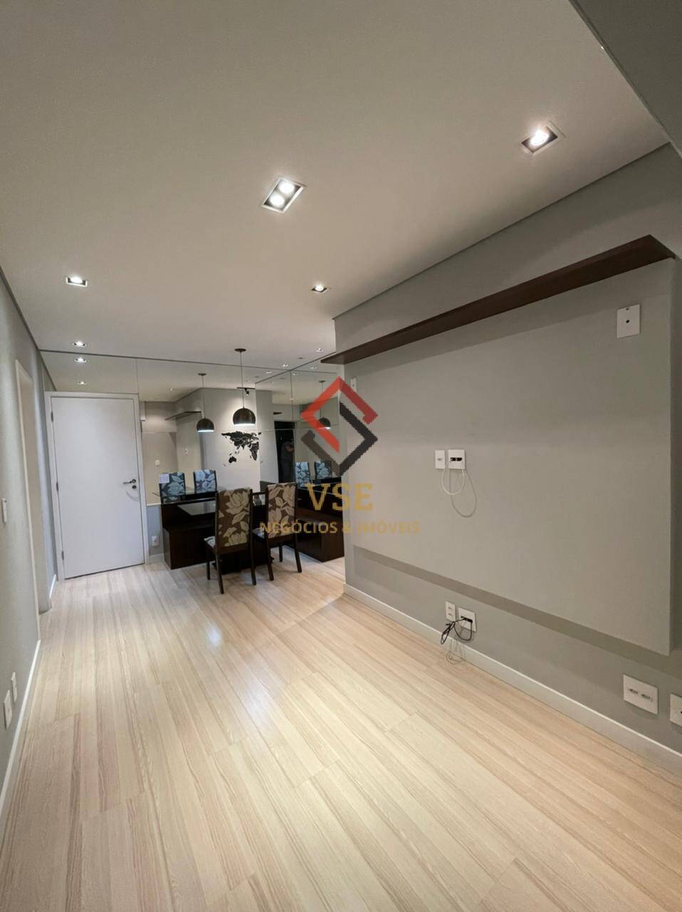 Apartamento à venda com 2 quartos, 60m² - Foto 9