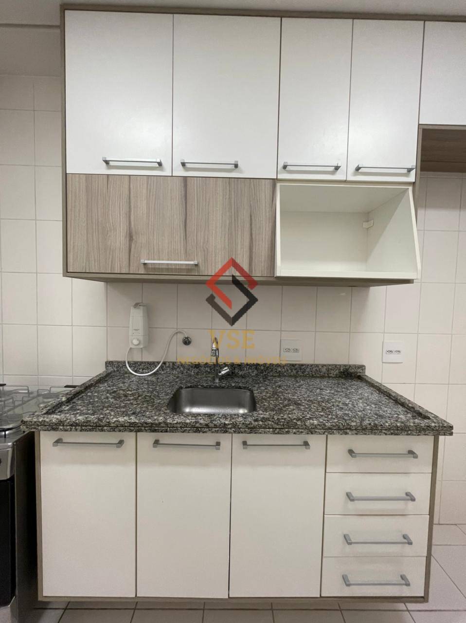 Apartamento à venda com 2 quartos, 60m² - Foto 11