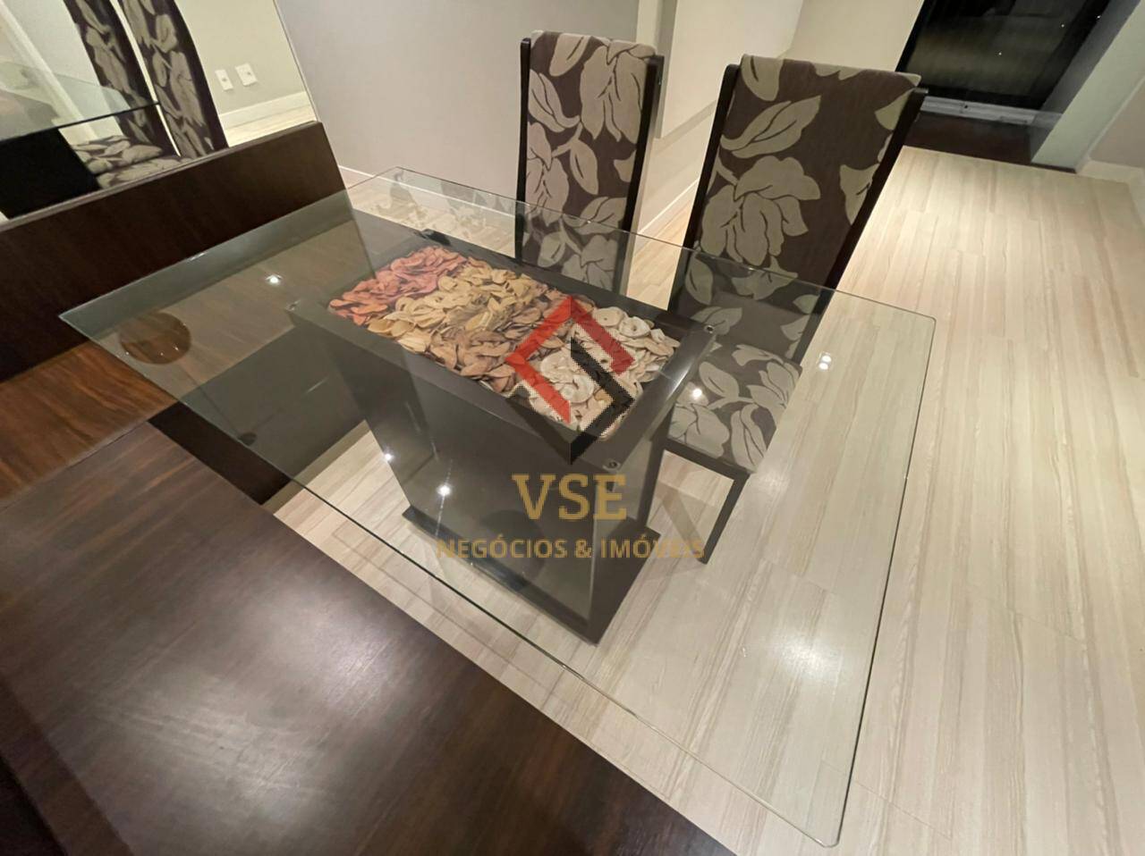 Apartamento à venda com 2 quartos, 60m² - Foto 13
