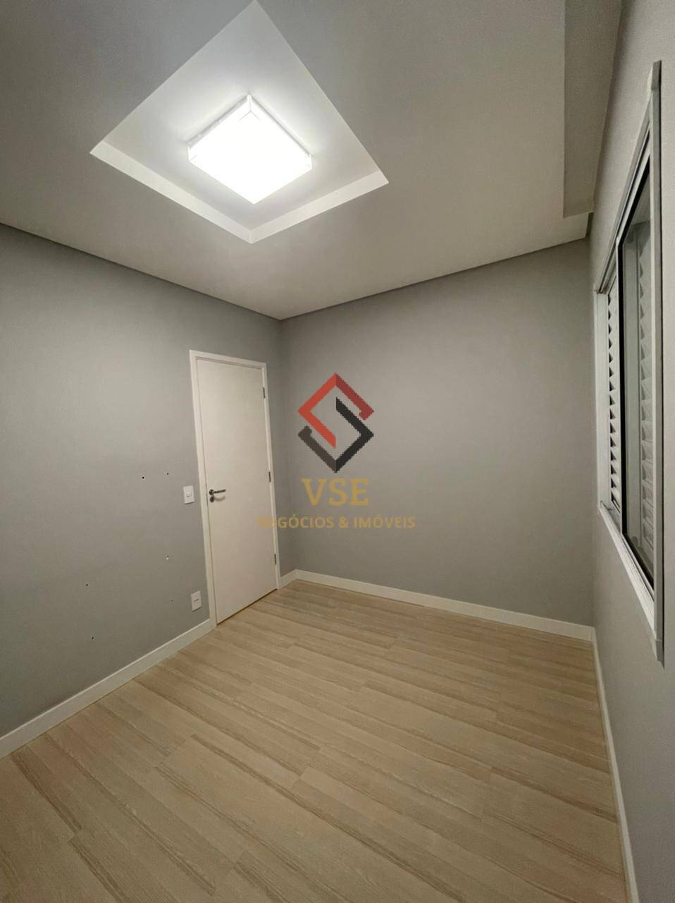 Apartamento à venda com 2 quartos, 60m² - Foto 14