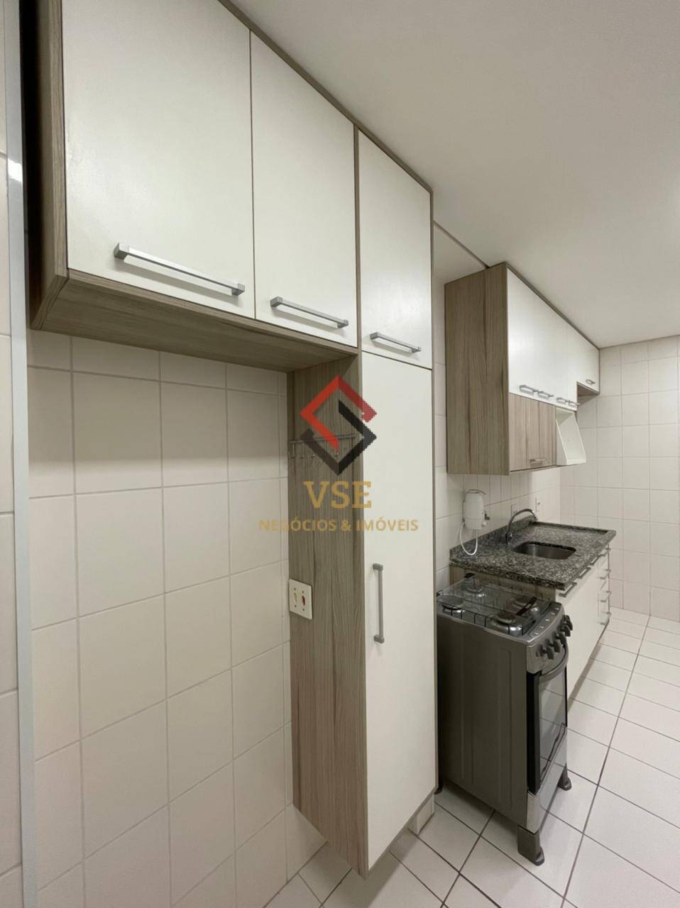 Apartamento à venda com 2 quartos, 60m² - Foto 23