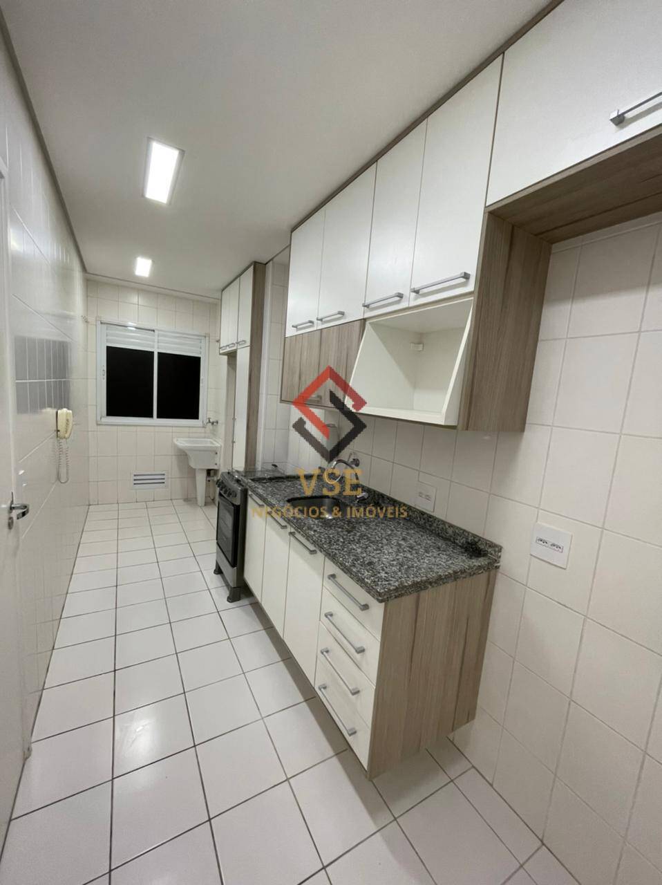 Apartamento à venda com 2 quartos, 60m² - Foto 24