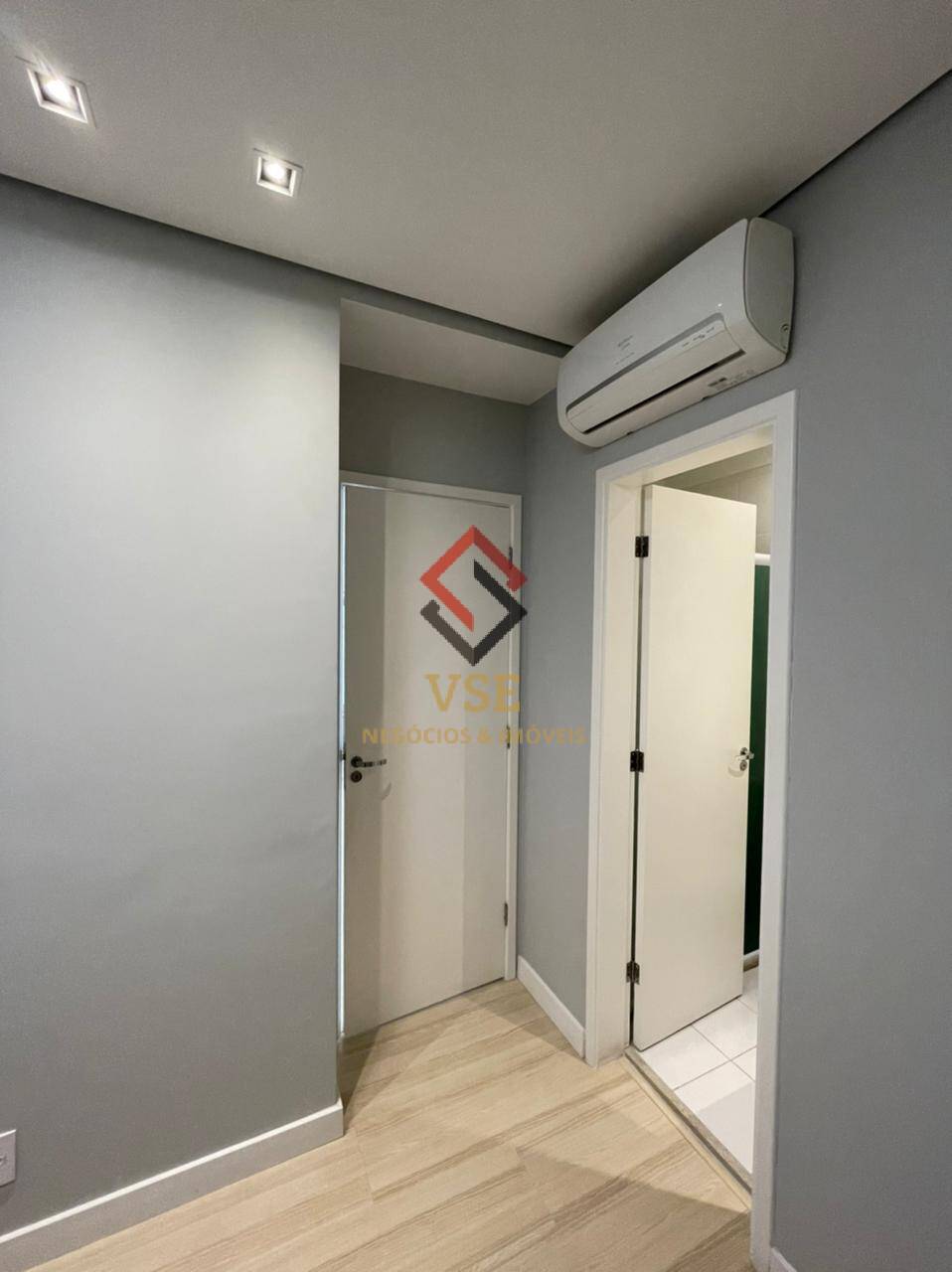 Apartamento à venda com 2 quartos, 60m² - Foto 31