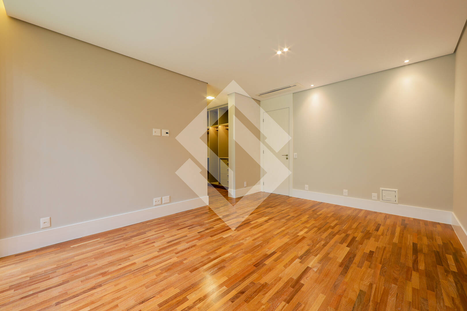 Casa, 6 quartos, 931 m² - Foto 55