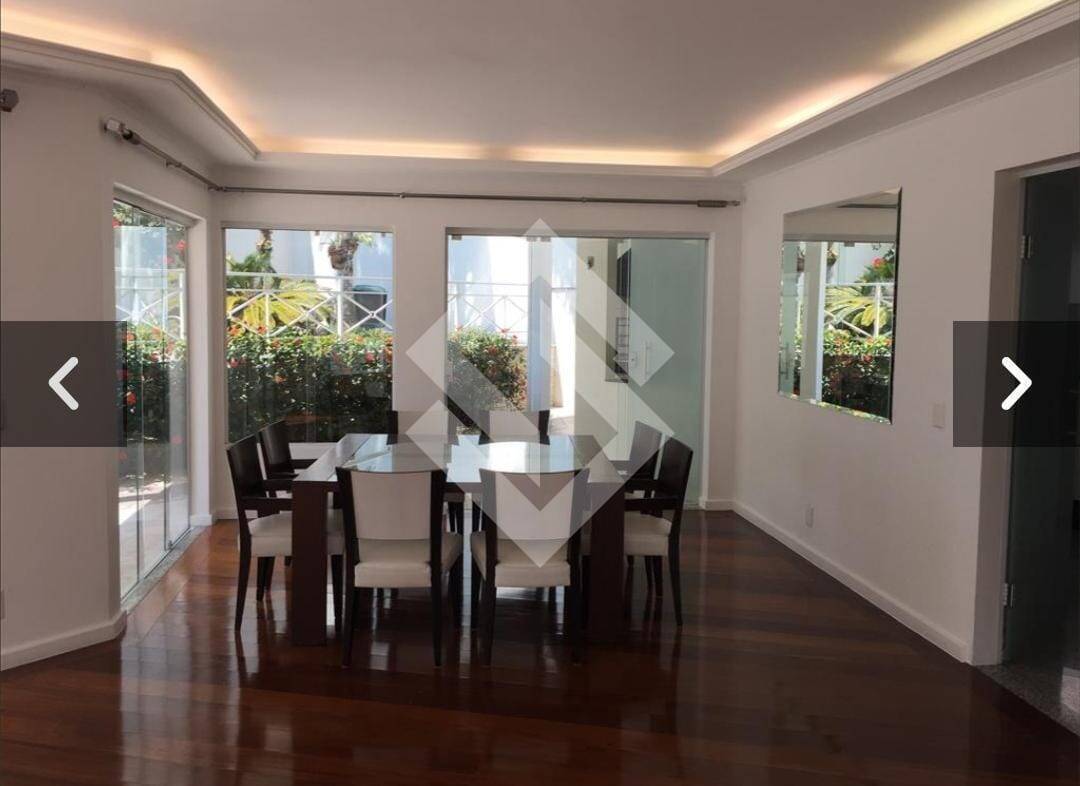 Casa, 4 quartos, 480 m² - Foto 1